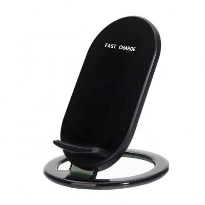 China 2021 Mobile Phone Phone Holder with Fast Wireless Charger Phone Holder and Wireless Charger for Apple Phone and Samsung for sale