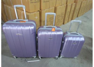 China 4 Wheel Hard Case Spinner Luggage Sets Bright Colored With Silver Iron Trolley for sale