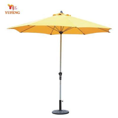 China Modern 2.7m Aluminum Frame Garden Umbrella Parasol With Crank for sale