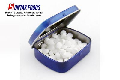 China Metal Tin Box Classic Hard Candy , Spearmint Sugar Free Fat Free Candy for sale