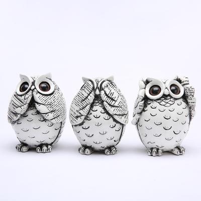 China Wholesale Europe small custom resin owl figurines statue decoration for sale for sale