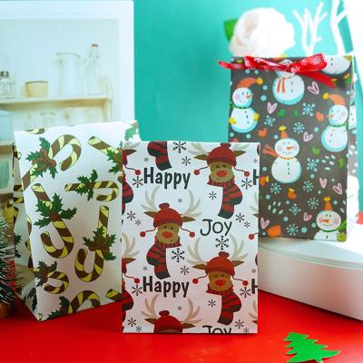 China Custom Recyclable Christmas Paper Gift Bags Mesh Stripe Mini Packaging Paper Wedding Gift Bag Candy Bags for sale