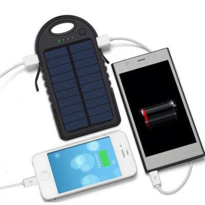 China Waterproof Ultra Thin Outdoor Support Charging Solar Power Bank Best Mini Fast Charging Phone Battery Pack for sale