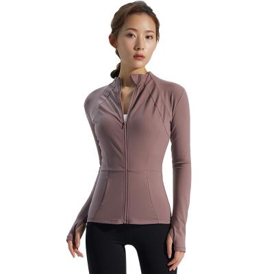 China Breathable Quick Dry Woman Workout Gym Scream Sheath Padded Lady Nylon Spandex Coat Yoga Top for sale