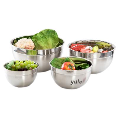 China Viable Chinese Manufacturer Kitchen Baking Egg Stocked 3 Piece Stainless Steel Salad Bowl With Sealing Cover for sale