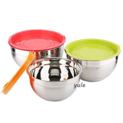 China 2022 Viable Gift Mother Kitchenware Cooking Tools Beat Egg Non Slip Silicone Bottom Design Steel Salad Bowl for sale