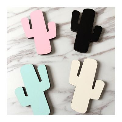 China China Good Quality Decorative Cute Crochet Wall Hanging Clothes Hooks For for sale