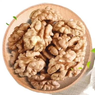 China Walnut Kernel Xin 2 The Perfect Match for Your Customer Requirements for sale