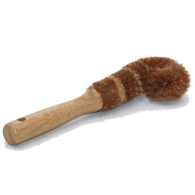 China Kitchen Coconut Fiber Cup Brush Sustainable Environmentally Friendly Home Cleaning Wooden Bottle Brush for sale