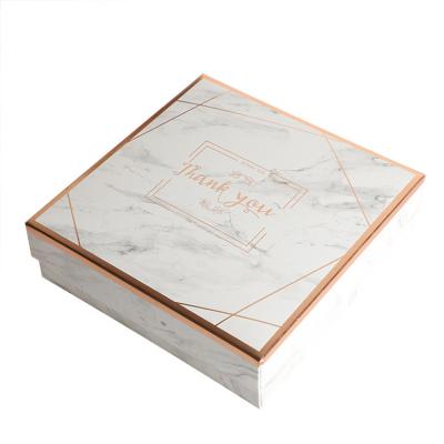 China Wholesale Recyclable Factory New Paper Gift Box Design Square Paper Box Package For Gift Box With Paper Bag for sale