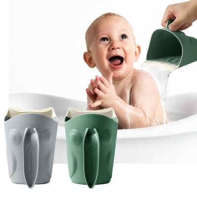 China Baby Shower Supplies Bath Cup Plastic Baby Bathing Products Rinser Silicone Wash Hair Shampoo Cup Accessory Rinse Cup for sale