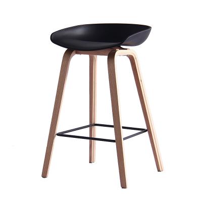 China Modern Cadeiras De Bar Hot Sell Home Bar Furniture Bentwood Bar Stool Plastic Wooden Umpire Chair for sale