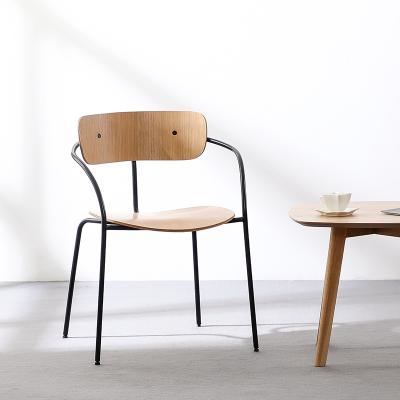 China Modern Design Fashion Style Cafe Restaurant Furniture Minimalist Dining Chair Oak Chair Arm for sale