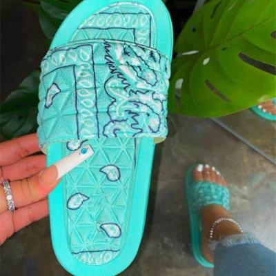 China CUSHIONING Women's Summer Flip Flops Designer Slippers Famous Brands Sandal For Women Dress Slipper for sale