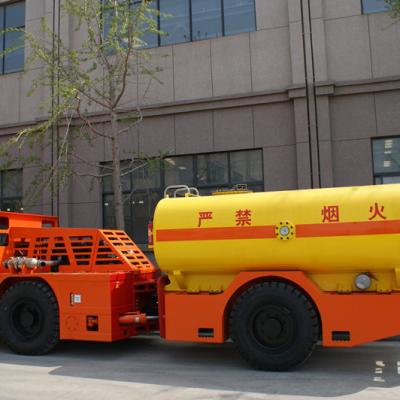 China Machinery Repair Shops XINGYE XWD Mine Oil Carrier XYCY-4000 With Enclosed Cabin for sale