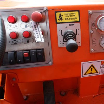 China Machinery Repair Shops XINGYE XWD Mine Oil Carrier XYCY-4000 with Dana Transmission for sale