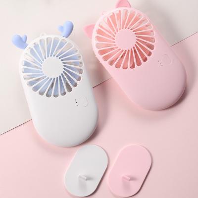 China Original Idol Outdoor Portable Mini Wireless Pocket Mini Usb Rechargeable Handheld Handheld Fan Small for sale