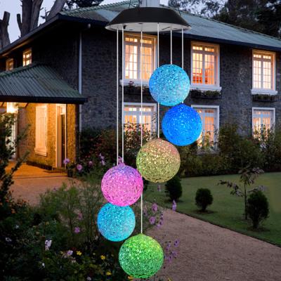 China Eco-friendly Outdoor Decorative Solar LED Wind Chimes Crystal Ball Wind Chimes Colorful Wind Chimes for sale