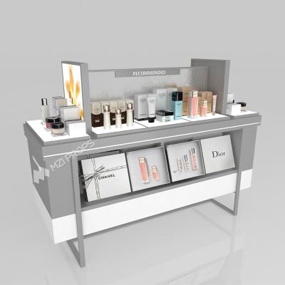 China GDR06-CMM06 Beauty Display Stand with Versatile Display and Retro Luxurious Style for Fashion Boutique for sale