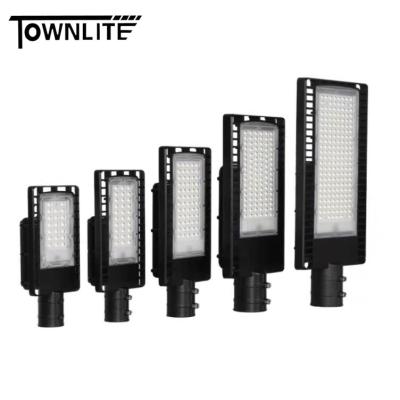 China ROAD IP65 100W 13000lm LED Street Light Wholesale Price 3000k SMD Outdoor LED Street Lights for sale