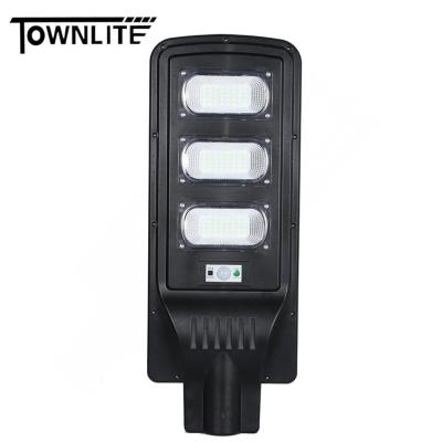 China HIGHWAY 30w 60w 90w 150w 180w integrated solar led street light all in one with remote control for sale