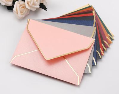 China Eco-friendly Gold Edges Color Business Envelopes Custom Made For Gift Card Wedding Invitation 250gsm Nice Pearl Wrapping Paper Envelopes for sale