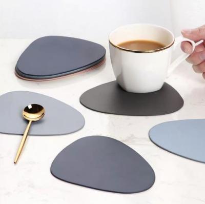 China Sustainable PU Coaster Manufacturers Customized Luxury Nordic Style PU Leather Coaster for sale