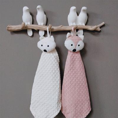 China Custom Korean Soft QUICK DRY QUICK DRY Kids Cute Cartoon Embroidered Kitchen Super Absorbent Quick Dry Waffle Towels Bathroom Hanging Hand Towel for sale