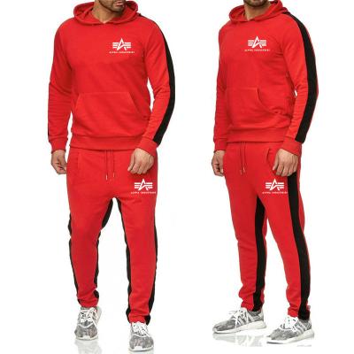 China Breathable Design Jogging Suits Wholesale Sports Wear Plain Training Suit For Men for sale