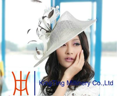 China Partijdames Grote Sinamay Elegante Fascinators met Zwart Leer Te koop