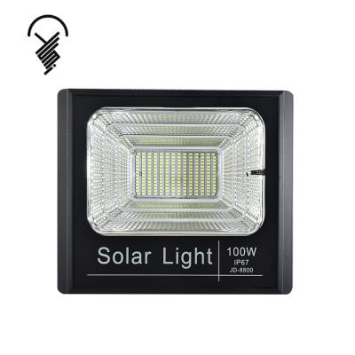 China Real Factory 100w LED Outdoor Solar Flood Light IP65 LED Outdoor Waterproof Solar Flood Light for sale