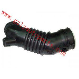 China 17881-0L050 Rubber Air Intake Hose / Toyota Hilux Spare Parts KUN25 2KD-FTV for sale