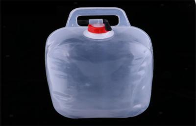 China 2,5 galões 10 litros flexíveis Jerry Can Collapsible Semi Folding plástico à venda