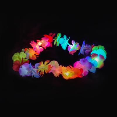 China LED Festival Party Supplies Led Lighted Garland Necklace Garland Christmas Flower Wedding Flower Led Garland for sale