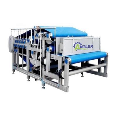 China High Eefficient 1T Per Hour Coconut Cold Press Juice Extracting Equipment / Guava Juicing Machine for sale