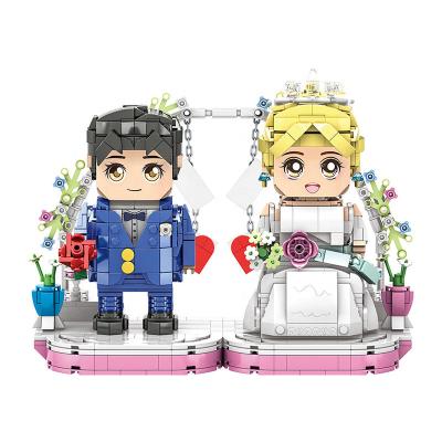 China Fashion Wedding Building Toy MOYU Building Block My83015 1222pcs Creative Soft Wedding Gift Magic Western Style Doll Bricks DIY for sale