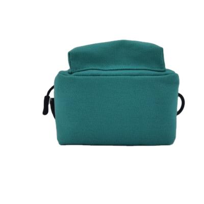 China Hot Selling High Quality Green Cross Lightweight Small Small Exquisite Mini Body Bag Portable Shoulder Bag for sale