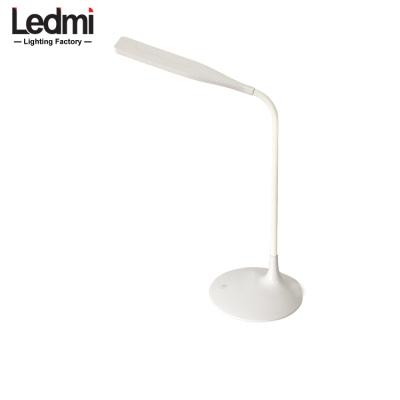 China Eye Protection Lamp Reading Lighting Wholesale Working Table Lamp Bedside Lighting For Living Room Simple Modern Light For Sale for sale