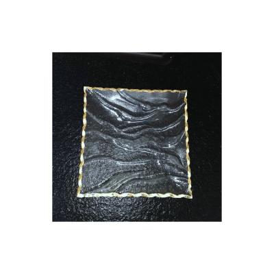 China Viable Wholesale Creative Rectangle Clear Glass Plates With Gold Edge for sale