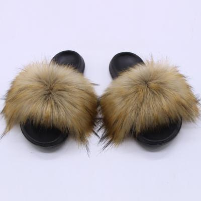 China 2021 Fashion Trend Wholesale Faux Fur Slippers Slider Sandals Fox Fur Outdoor Slides For Women for sale