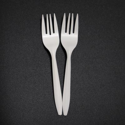 China Bio degradable white disposable plastic fork for sale