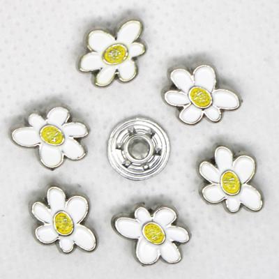 China Custom 2021 High Quality Nickel Free Small Daisy Leather Crystal Rhinestone Decoration Rivet Metal Rivet for sale