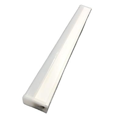 China Metro Energy Saving T5 Tube Light Fixture High Brightnessled Linear Light Plastic T5 Led Tube Light for sale