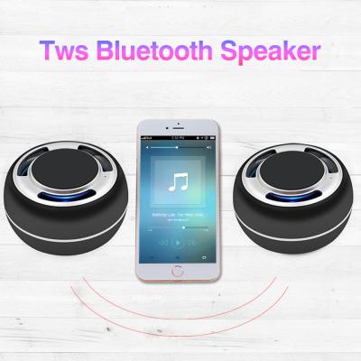 China Mobil phone wireless charging bluetooth speaker TWS portable BT speaker with MP3 music AUX and FM for sale