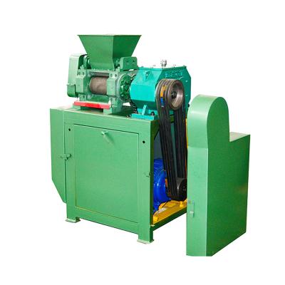 China High working efficiency professional double granulated fertilizer chicken roller press compound organic fertilizer granulating machine for sale