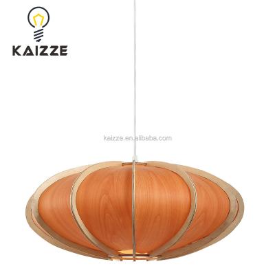 China Contemporary Wooden Indoor Hanging Lamp /Japanese Ceiling Lamp Chandelier for sale