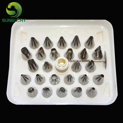 China Workable 26pcs Stainless Steel Piping Icing Tips Sets Cake Decorating Cream Pastry Nozzles Baking Tools Metal Icing Nozzles Bakeware for sale