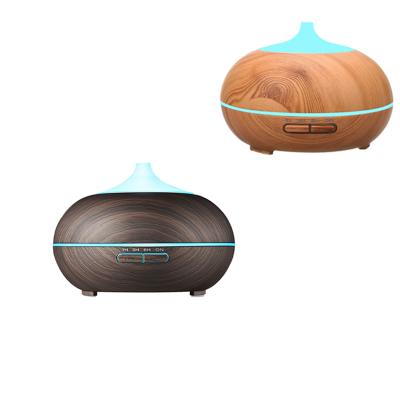 China Hot Selling Household Fsxion Car Essential Oil Diffuser With Led Lamp for sale