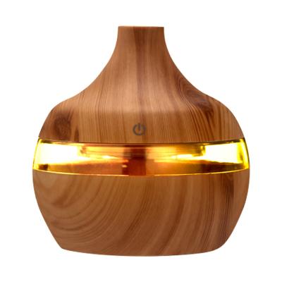 China Mini Humidifier Air Purifier Wood Cool Grain Car Ultrasonic Mist Humidifier with 7 Colors LED Light 300ml Humidifier for sale