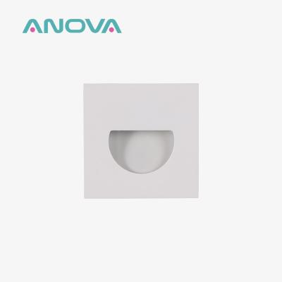 China 24VDC Lâmpadas de escada interiores 2700K-6500K Lâmpadas de escada LED quadradas inclinadas à venda